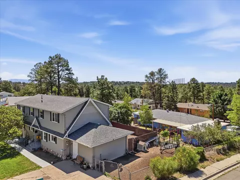 2995 Arizona Ave, Los Alamos, NM 87544