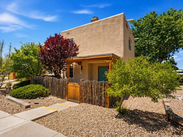 2210 Miguel Chavez Rd #411, Santa Fe, NM 87505