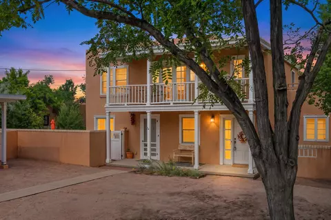 208 Delgado St #3, Santa Fe, NM 87501