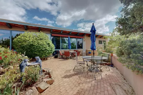 13 Frasco Rd, Santa Fe, NM 87508