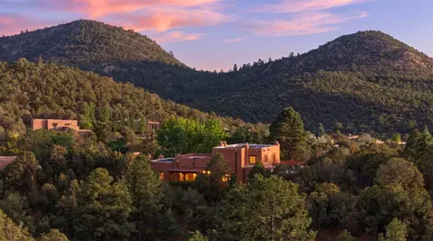 707 Joaquin Ln, Santa Fe, NM 87505