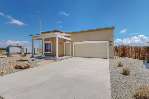 7601 Arroyo Oeste Ln, Santa Fe, NM 87507