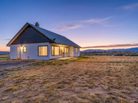 4495 State Rd 112, Tierra Amarilla, NM 87575