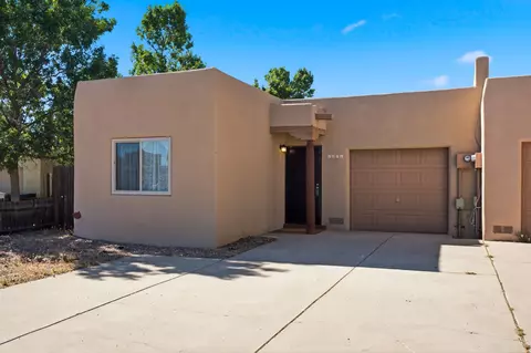 1151 Senda Del Valle, Santa Fe, NM 87507
