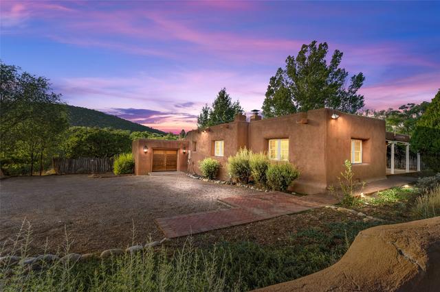 1523 Upper Canyon Rd, Santa Fe, NM 87501