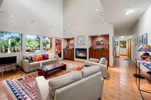 1400 Avenida Rincon #106, Santa Fe, NM 87506