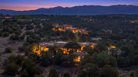 25 Bluestem Dr, Santa Fe, NM 87506