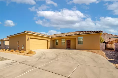 3044 Bonitas Loop, Santa Fe, NM 87507