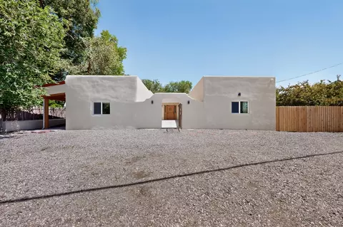 18154 Us 84285, Santa Fe, NM 87506