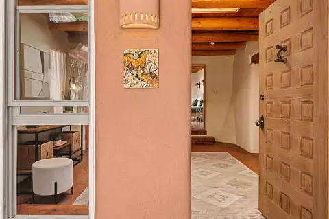 187 Tesuque Village Rd, Santa Fe, NM 87506
