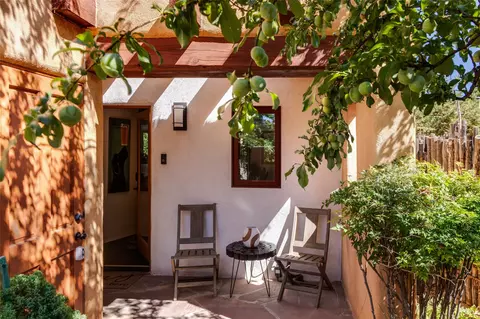 244 Casados St #4, Santa Fe, NM 87501