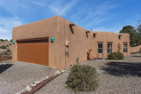 26 Cedar Crk, Placitas, NM 87043