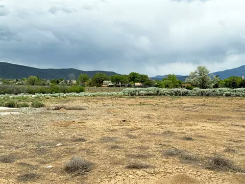 lot12 Los Pandos Ests, Taos, NM 87571