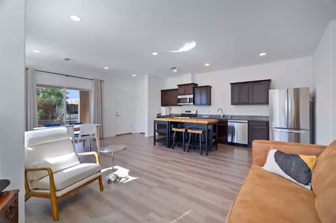 7151 Plaza Central, Santa Fe, NM 87507
