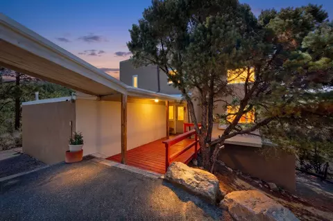 2109 Paseo Del Monte, Santa Fe, NM 87501