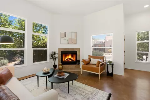 4408 Autumn Leaf Ln, Santa Fe, NM 87507