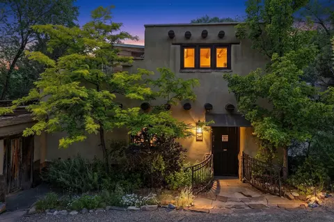 1330 Bishops Lodge Rd, Santa Fe, NM 87506