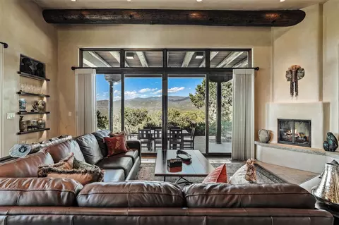 2951 Tesuque Overlook, Santa Fe, NM 87506