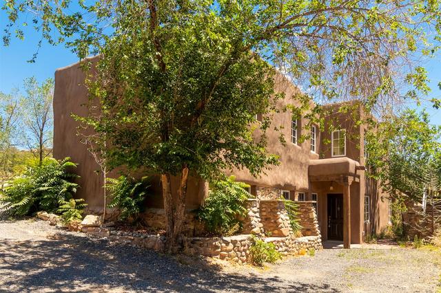 547 Hillside Ave, Santa Fe, NM 87501