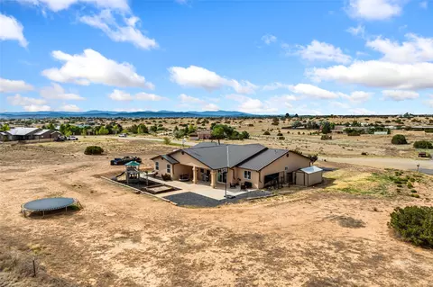 8 E Serena Ln, Santa Fe, NM 87508