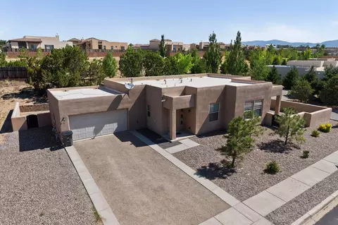 41 Bosquecillo, Santa Fe, NM 87508