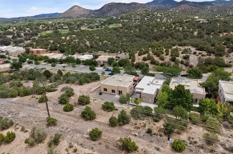 3728 Valmora Rd, Santa Fe, NM 87505