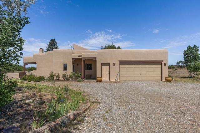 22 Aventura Rd, Santa Fe, NM 87508