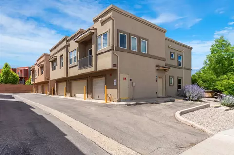 4532 Santa Elena #C, Santa Fe, NM 87507