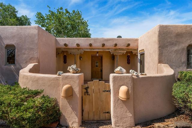 88 Monte Alto Rd, Santa Fe, NM 87508