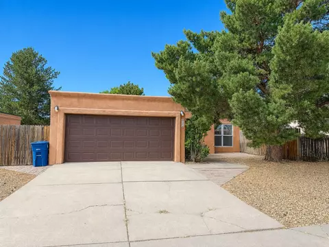 343 Connie Ave, White Rock, NM 87547