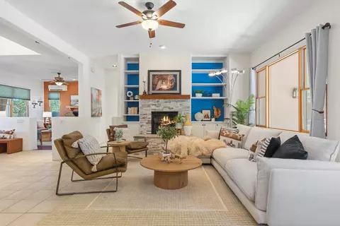 2172 Deer Trl, Los Alamos, NM 87544