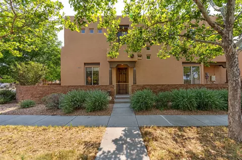 2 Reeds Peak, Santa Fe, NM 87508