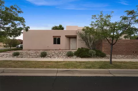 42 Victorio Peak, Santa Fe, NM 87508