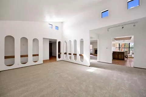 2194 Lumbre Ct, Santa Fe, NM 87505