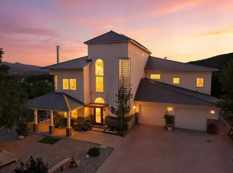 75 Canyon Rd, Sandia Park, NM 87047