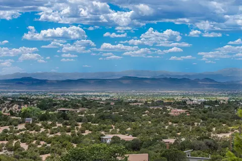 40 E Old Agua Fria Rd, Santa Fe, NM 87508