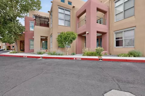 1012 Marquez Pl #307A, Santa Fe, NM 87505
