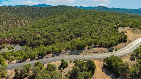 1071 S Summit Rdg, Santa Fe, NM 87501