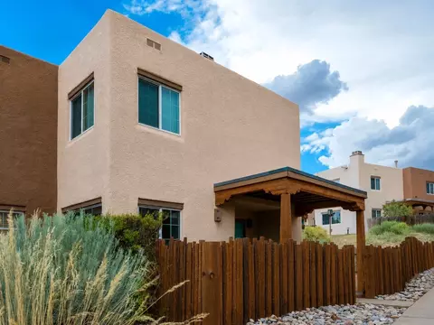 2210 Miguel Chavez #1111, Santa Fe, NM 87505
