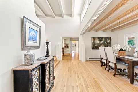 1859 Forest Cir, Santa Fe, NM 87505