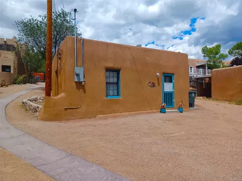 227 Rosario #B, Santa Fe, NM 87501