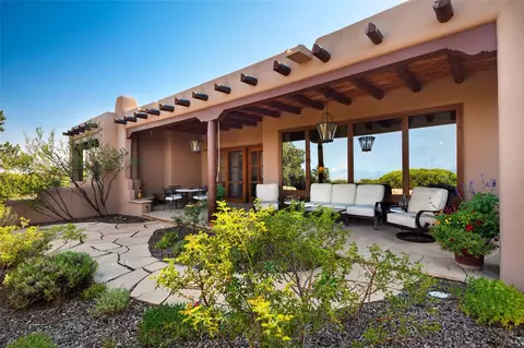 26 Picacho Peak, Santa Fe, NM 87506