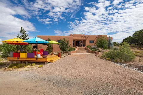 18 Blue Canyon Vis, Santa Fe, NM 87507