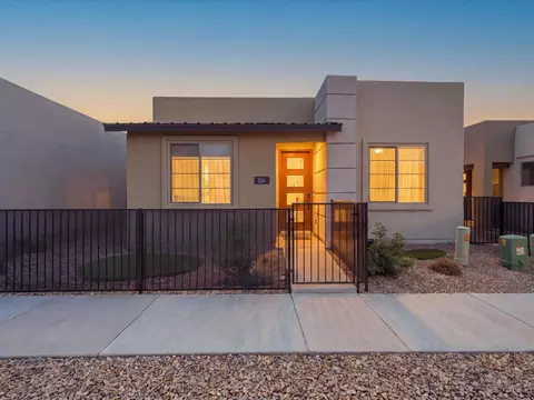 224 Delfina St, Santa Fe, NM 87505