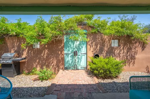 510 C Saint Francis, Santa Fe, NM 87501