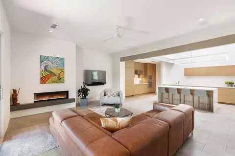 1667 Sentiero Della Villa, Santa Fe, NM 87506