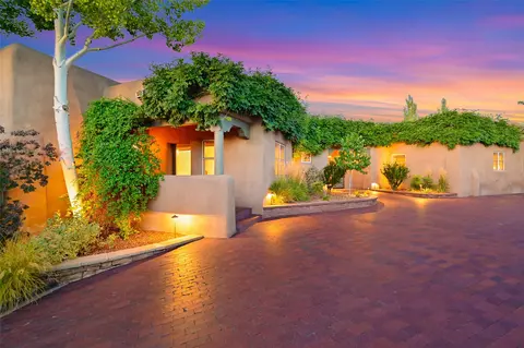 713 Garcia St, Santa Fe, NM 87505