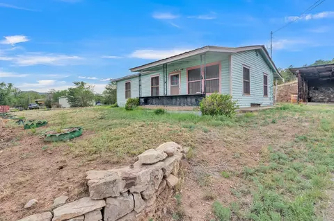 123 N Main St, Pecos, NM 87552