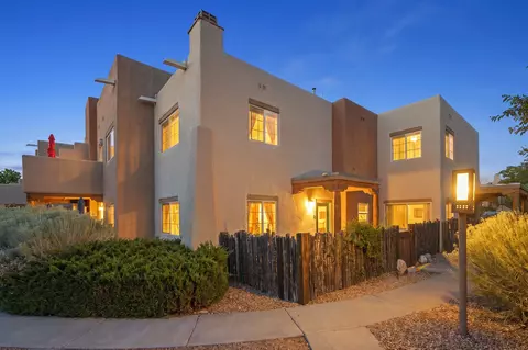 2210 Miguel Chavez Rd #612, Santa Fe, NM 87505