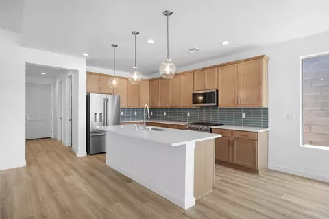 58 Cadena Loop, White Rock, NM 87547